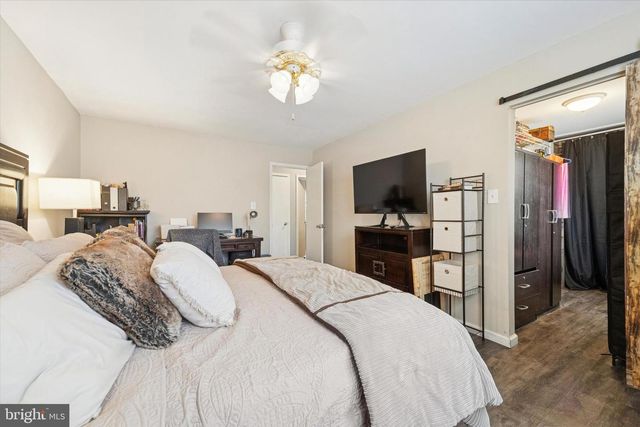 16 CHERRY GROVE LN, Sicklerville, NJ 08081