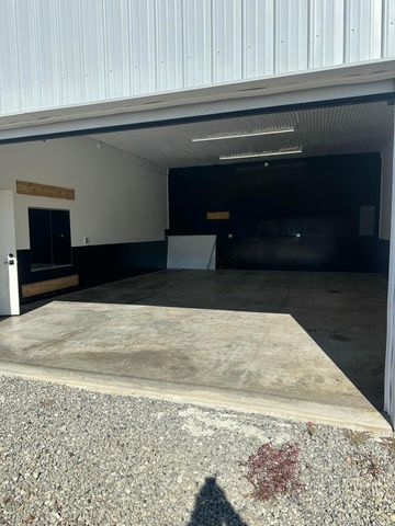 5 E Main Street, Danville, OH 43014