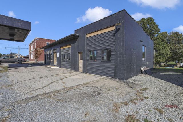 5 E Main Street, Danville, OH 43014