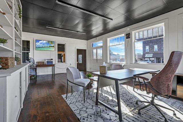 5 E Main Street, Danville, OH 43014