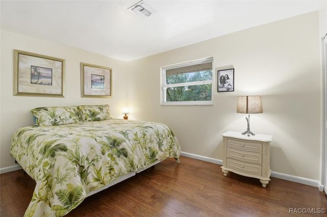 6905 W Riverbend Road, Dunnellon, FL 34433