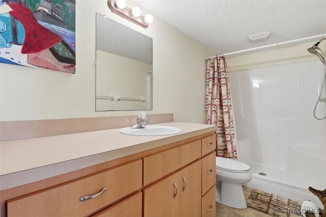 6905 W Riverbend Road, Dunnellon, FL 34433