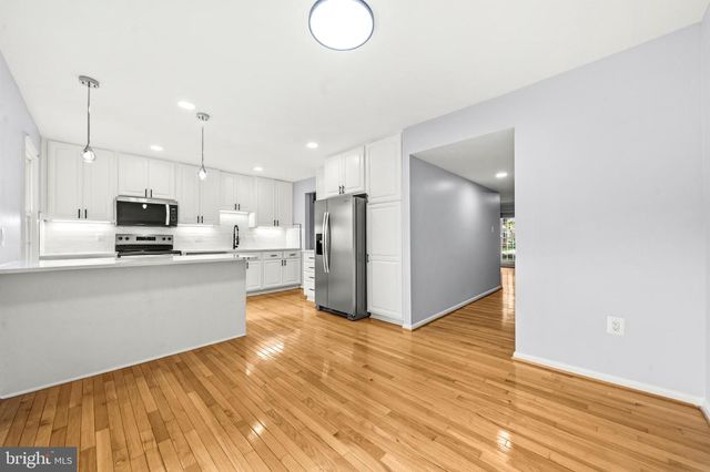 11720 PUTTING GREEN CT, Reston, VA 20191