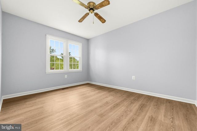 11720 PUTTING GREEN CT, Reston, VA 20191