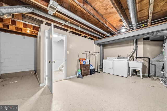 11720 PUTTING GREEN CT, Reston, VA 20191
