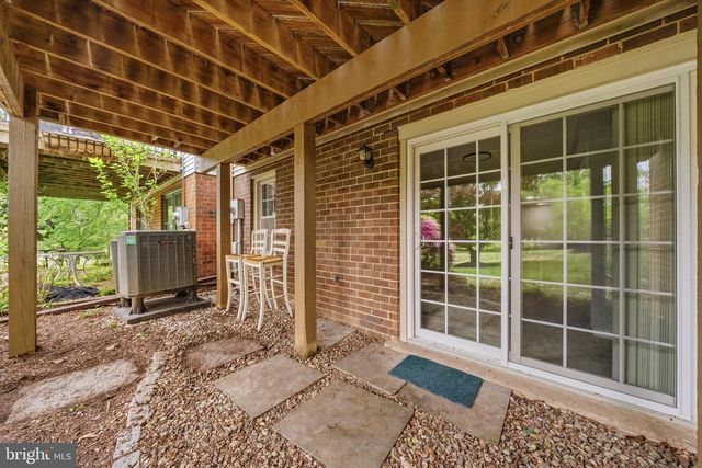 11720 PUTTING GREEN CT, Reston, VA 20191