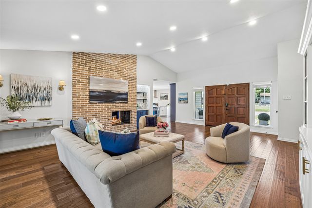 4044 Boca Bay Drive, Dallas, TX 75244