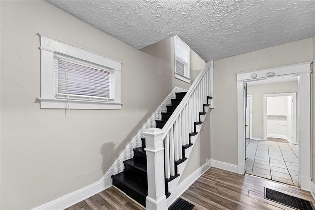 2519 Montgall Avenue, Kansas City, MO 64127