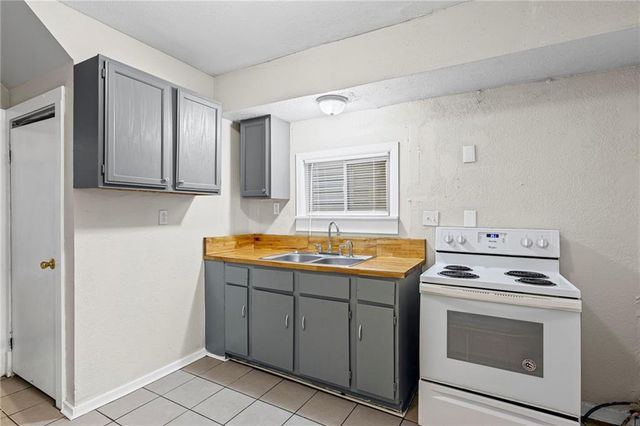 2519 Montgall Avenue, Kansas City, MO 64127