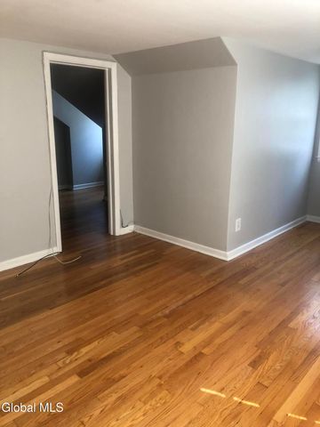 718 Western Avenue B, Albany, NY 12203