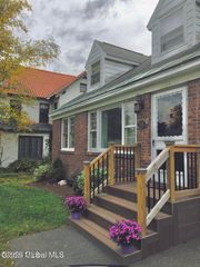 718 Western Avenue B, Albany, NY 12203