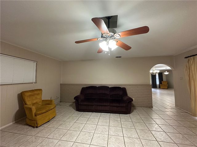 5326 Alejandro St, Corpus Christi, TX 78415