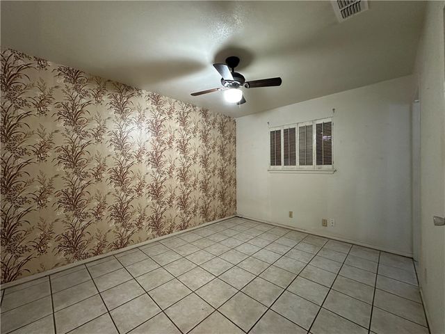 5326 Alejandro St, Corpus Christi, TX 78415