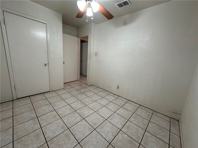 5326 Alejandro St, Corpus Christi, TX 78415