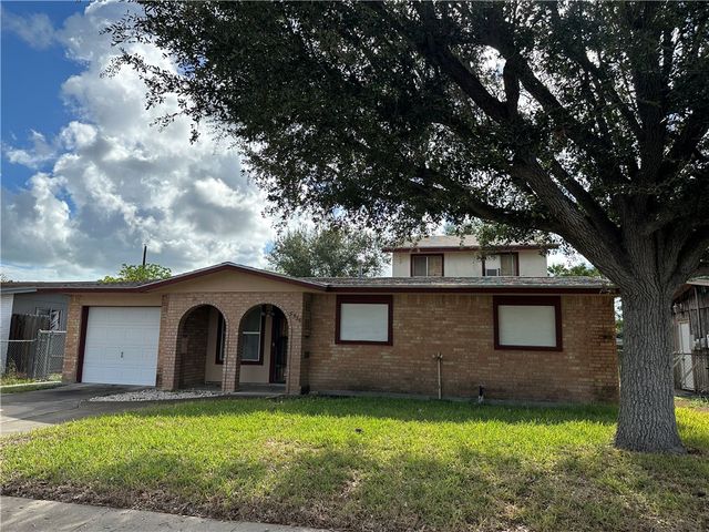 5326 Alejandro St, Corpus Christi, TX 78415