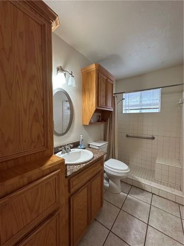 5326 Alejandro St, Corpus Christi, TX 78415