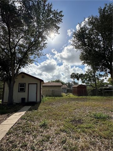 5326 Alejandro St, Corpus Christi, TX 78415