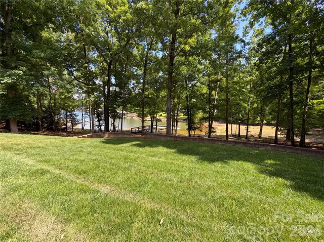 304 Catawba Crest Lane, Clover, SC 29710