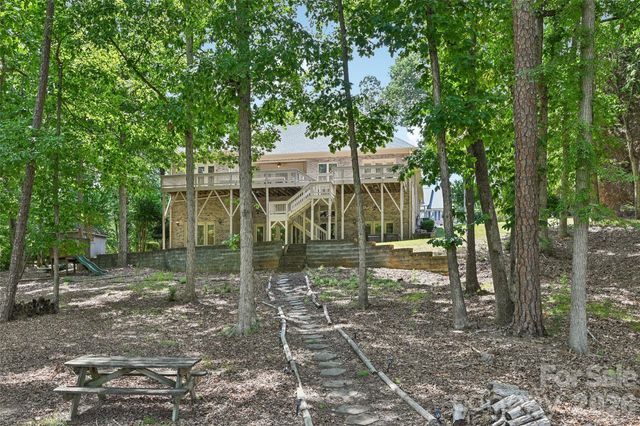 304 Catawba Crest Lane, Clover, SC 29710