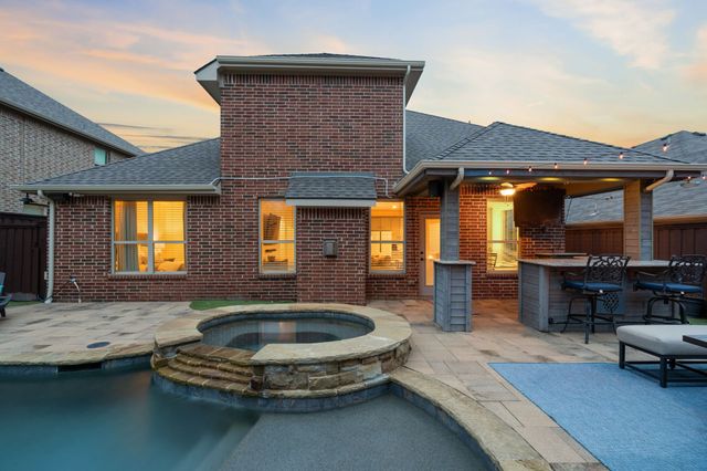 2605 Calmwater Drive, Little Elm, TX 75068