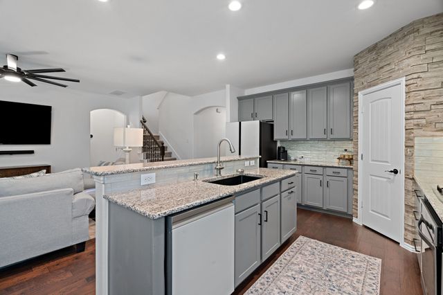 2605 Calmwater Drive, Little Elm, TX 75068