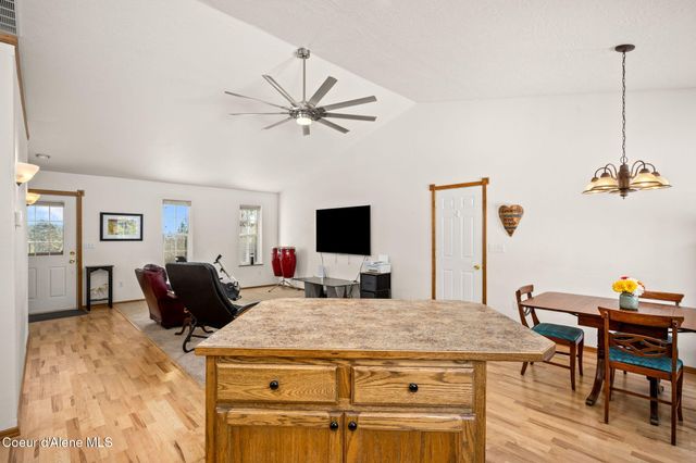 1703 S High Ranch RD, Coeur D'alene, ID 83814