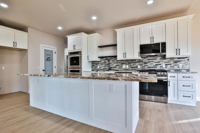 3569 Sunny Acres Drive, Ross Twp, OH 45013