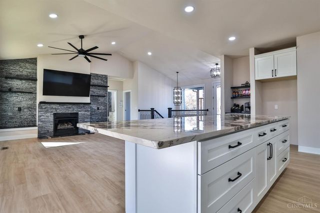 3569 Sunny Acres Drive, Ross Twp, OH 45013