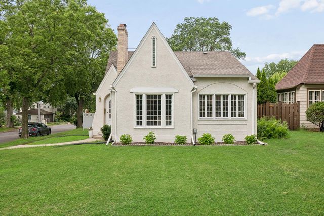 4744 11th Avenue S, Minneapolis, MN 55407