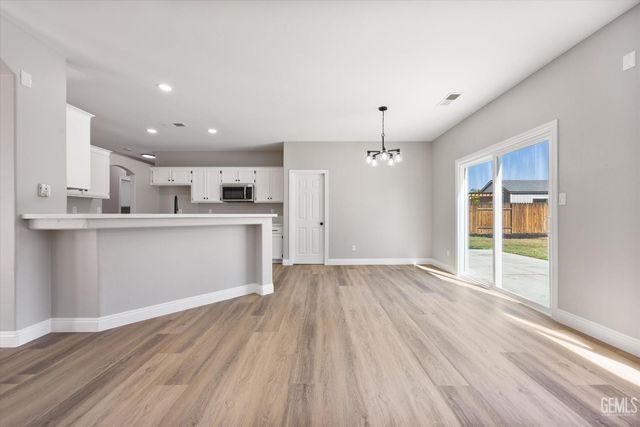 7112 Slickrock Drive, Bakersfield, CA 93313