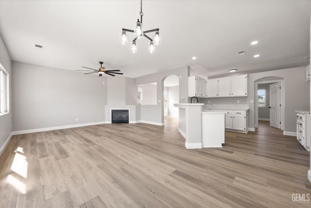 7112 Slickrock Drive, Bakersfield, CA 93313