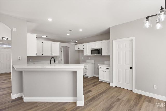 7112 Slickrock Drive, Bakersfield, CA 93313