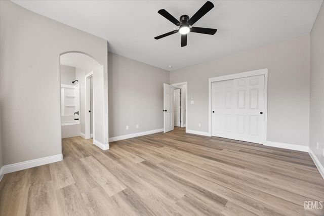 7112 Slickrock Drive, Bakersfield, CA 93313