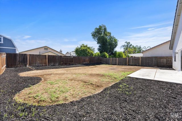 7112 Slickrock Drive, Bakersfield, CA 93313