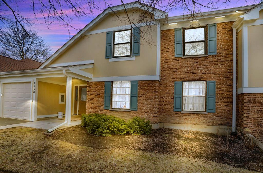 1168 Northbury Lane B1, Wheeling, IL 60090