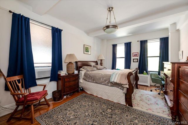 8300 Talbot Street 2B, Kew Gardens, NY 11415