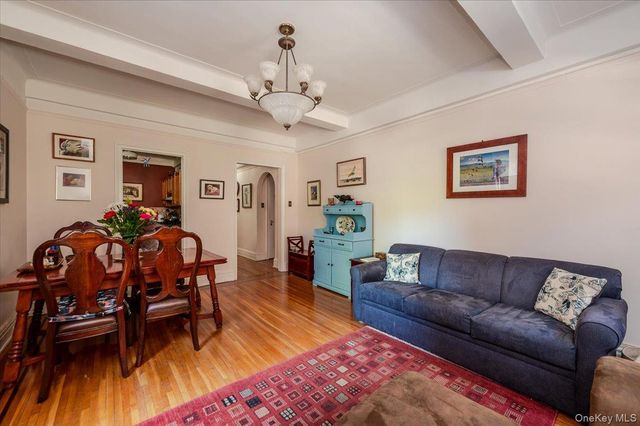 8300 Talbot Street 2B, Kew Gardens, NY 11415
