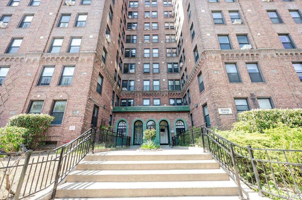 8300 Talbot Street 2B, Kew Gardens, NY 11415