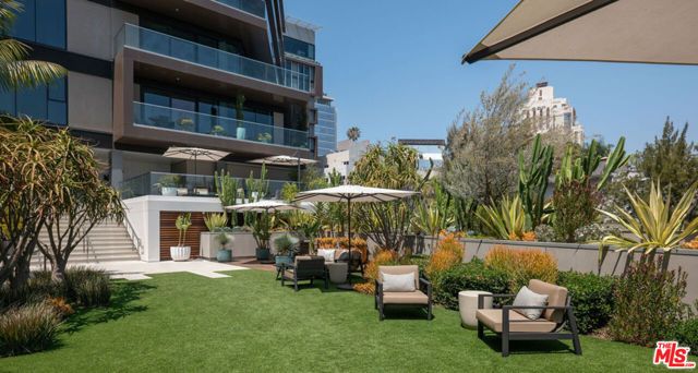 8420 Sunset Boulevard 602, West Hollywood, CA 90069