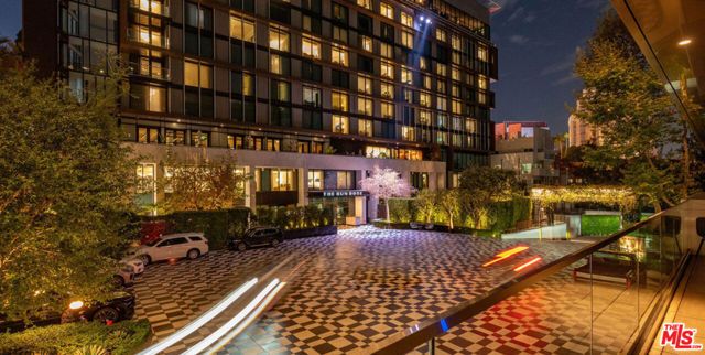 8420 Sunset Boulevard 602, West Hollywood, CA 90069
