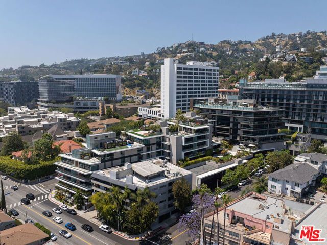 8420 Sunset Boulevard 602, West Hollywood, CA 90069