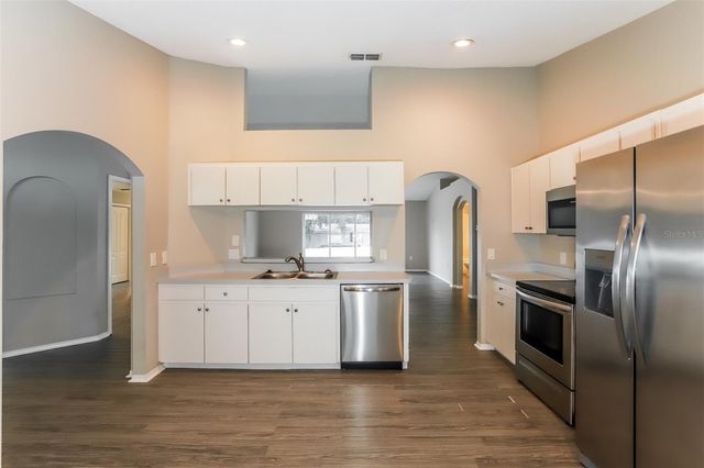 8375 GREYSTONE DRIVE, Lakeland, FL 33810
