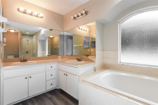 8375 GREYSTONE DRIVE, Lakeland, FL 33810
