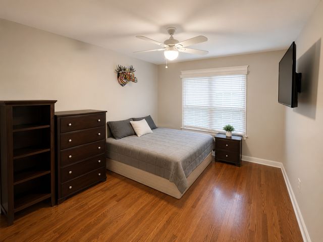 215 58th Street, Clarendon Hills, IL 60514