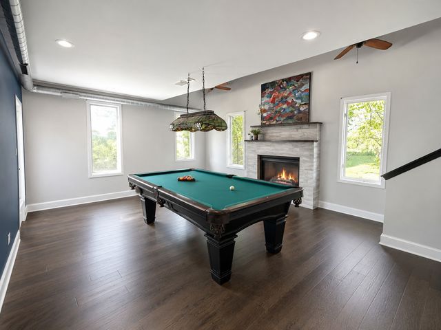 215 58th Street, Clarendon Hills, IL 60514