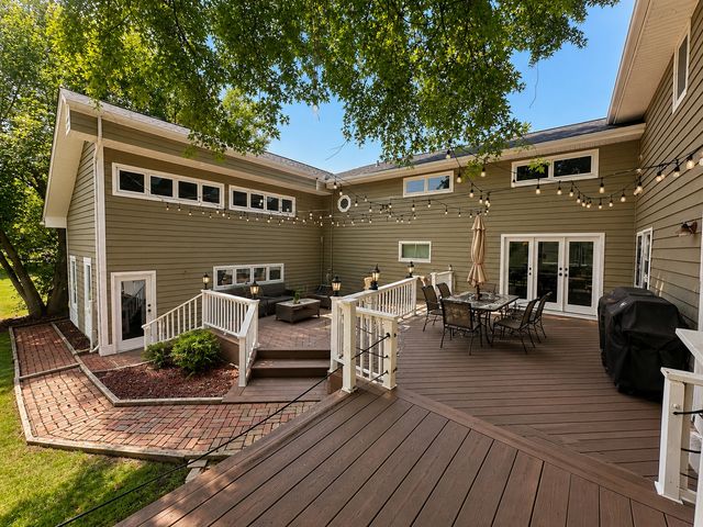 215 58th Street, Clarendon Hills, IL 60514
