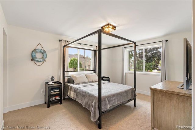 22505 Beach Street, St. Clair Shores, MI 48081