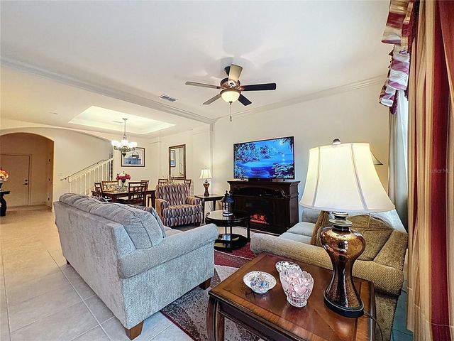 2726 BELLA VISTA DRIVE, Davenport, FL 33897