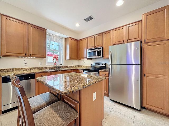 2726 BELLA VISTA DRIVE, Davenport, FL 33897