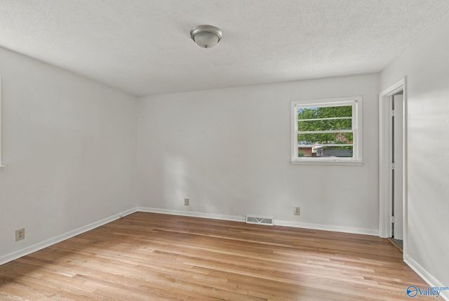 513 Ronald Drive SE, Huntsville, AL 35803